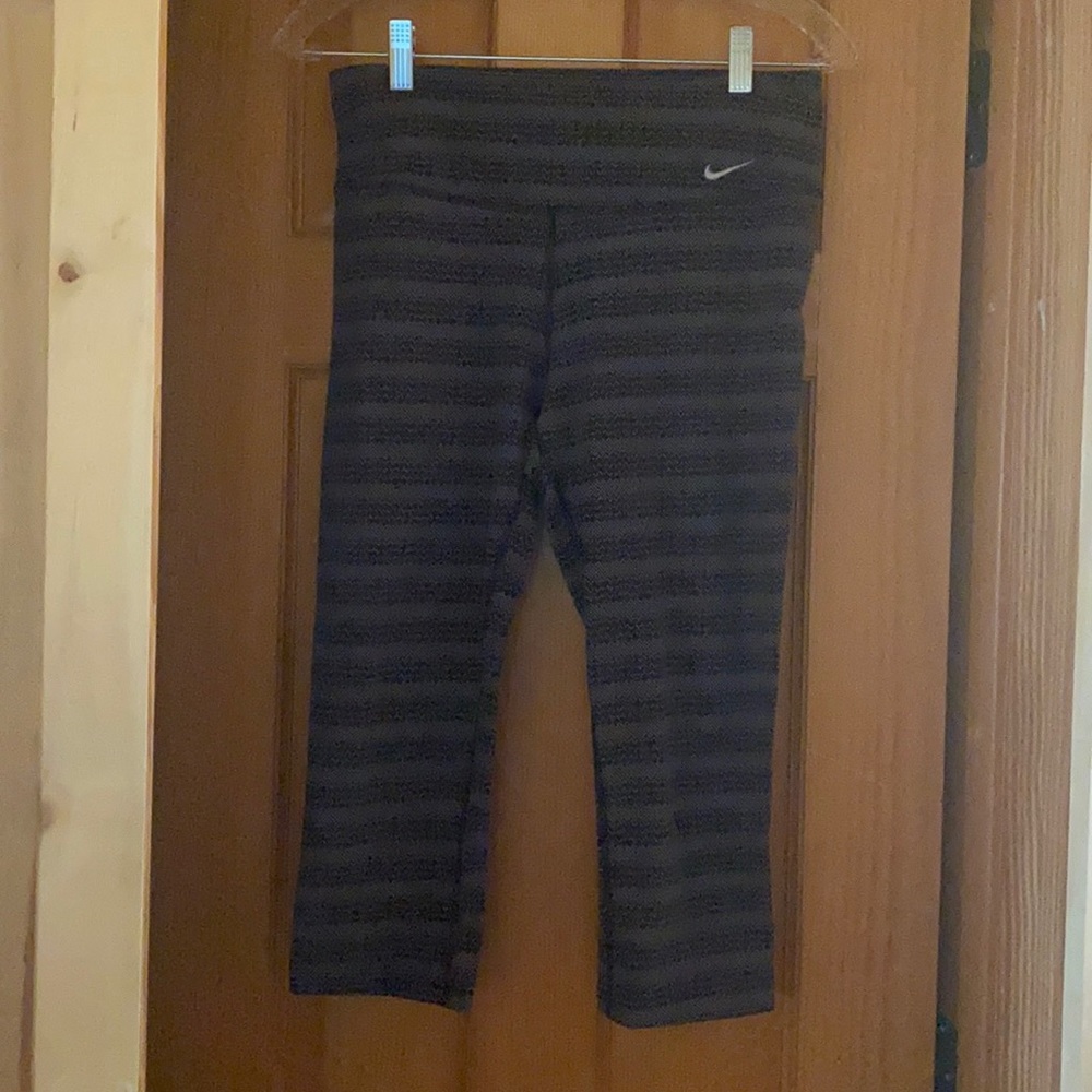 Nike Dri-Fit leggings! Size M